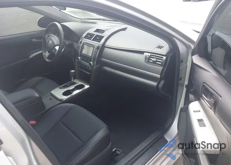 2013 Toyota Camry Se z USA, uszkodzony, nr VIN 4T1BF1FK7DU276465